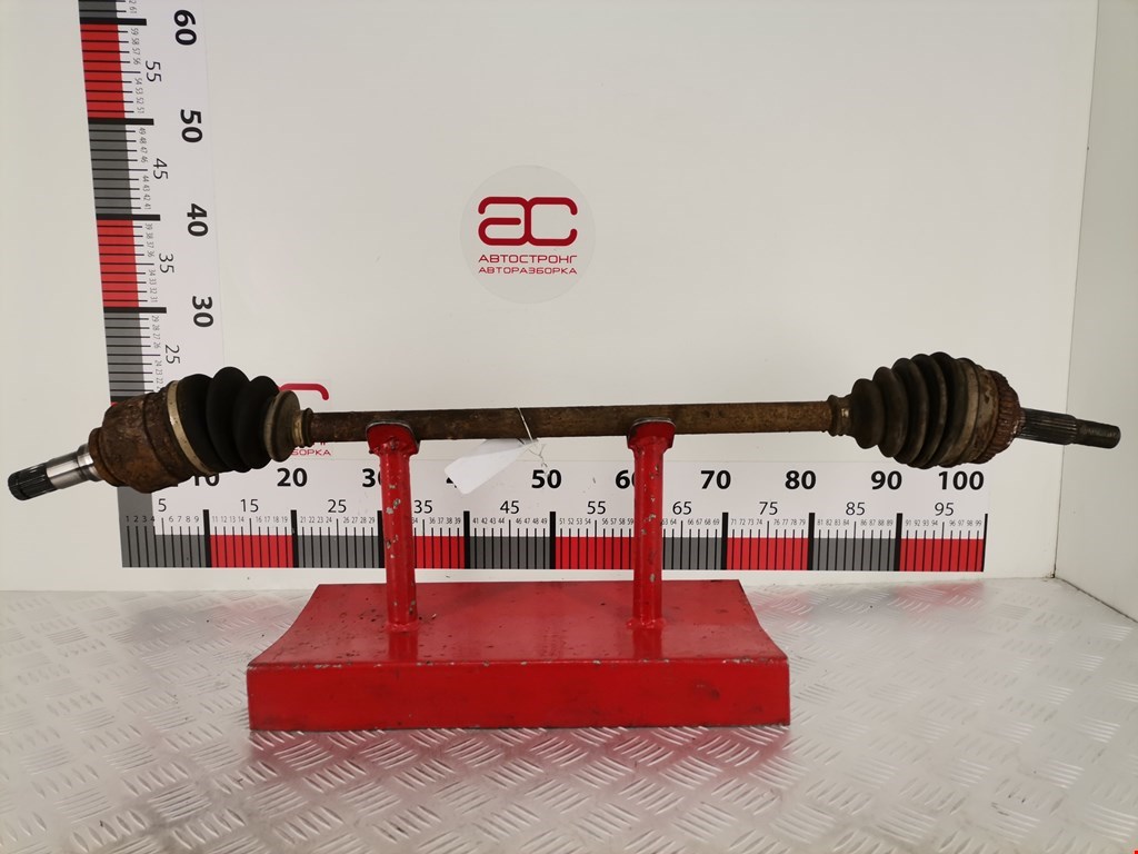 Полуось (привод, приводной вал) передняя правая TOYOTA Prius II XW20 2003-2012