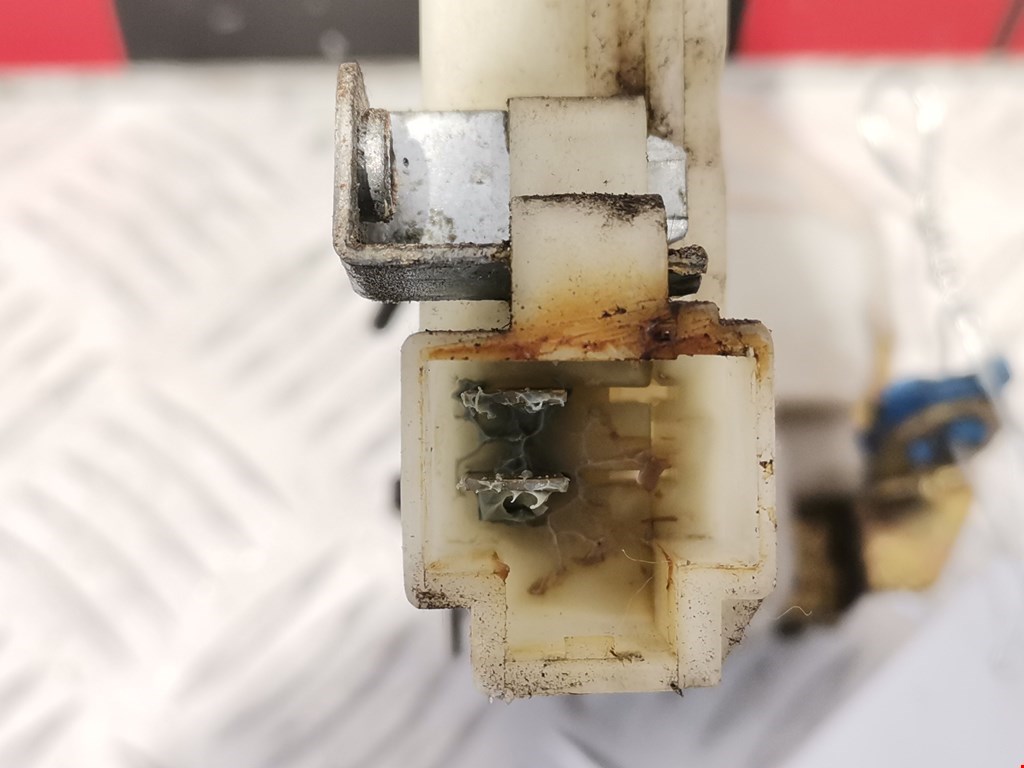 Замок двери задней левой SUBARU Impreza 2000-2007