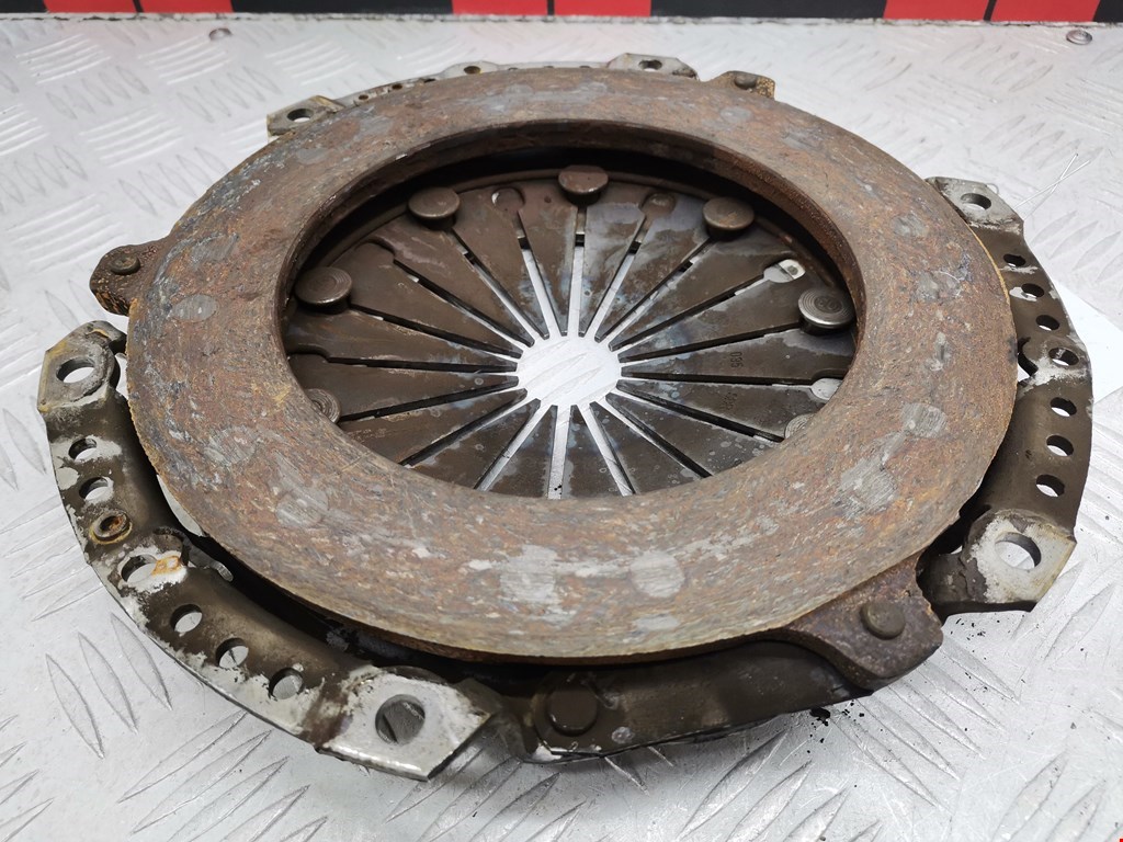 Маховик (демпфер сцепления) PEUGEOT Partner 1996-2009