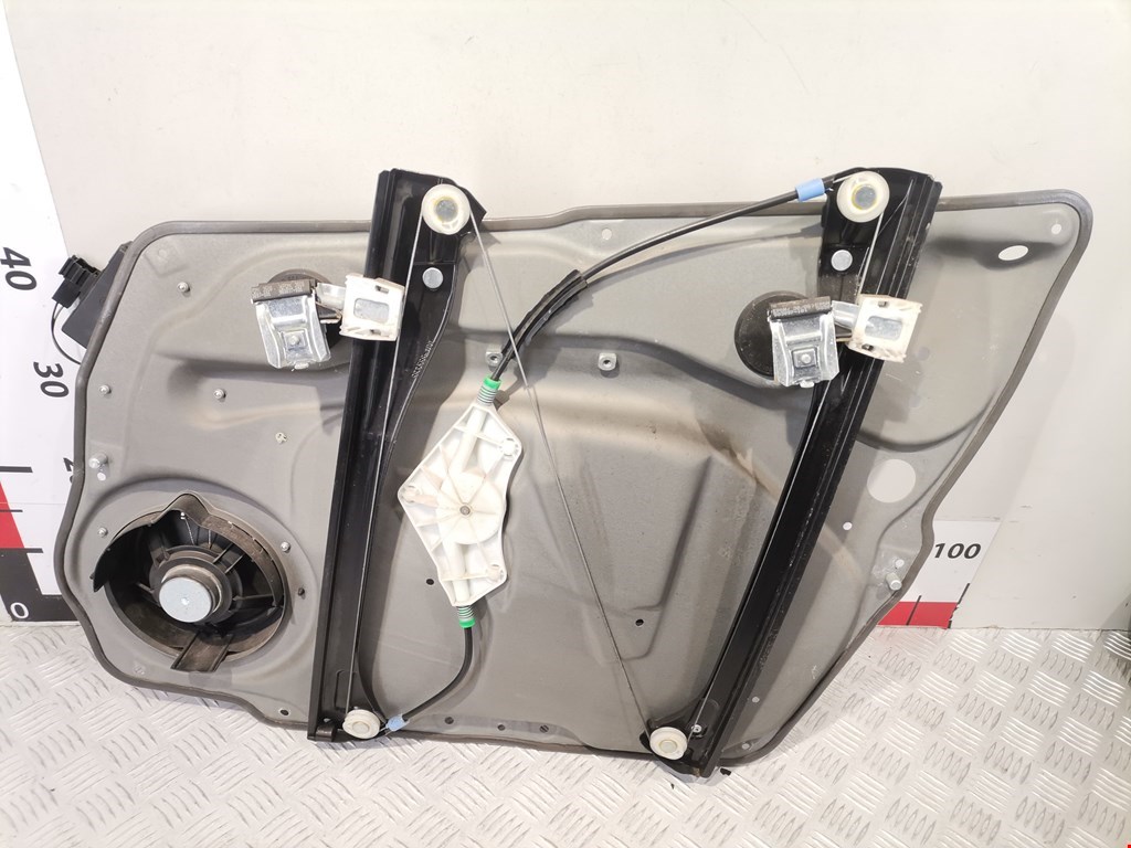 Стеклоподъемник передний левый MERCEDES-BENZ A-Class W169 2004-2012