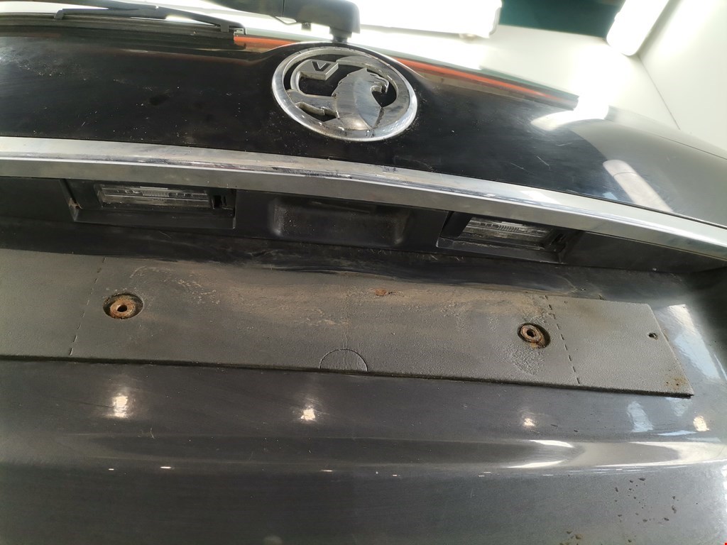 Замок багажника (крышки двери) OPEL Meriva B 2010-2018