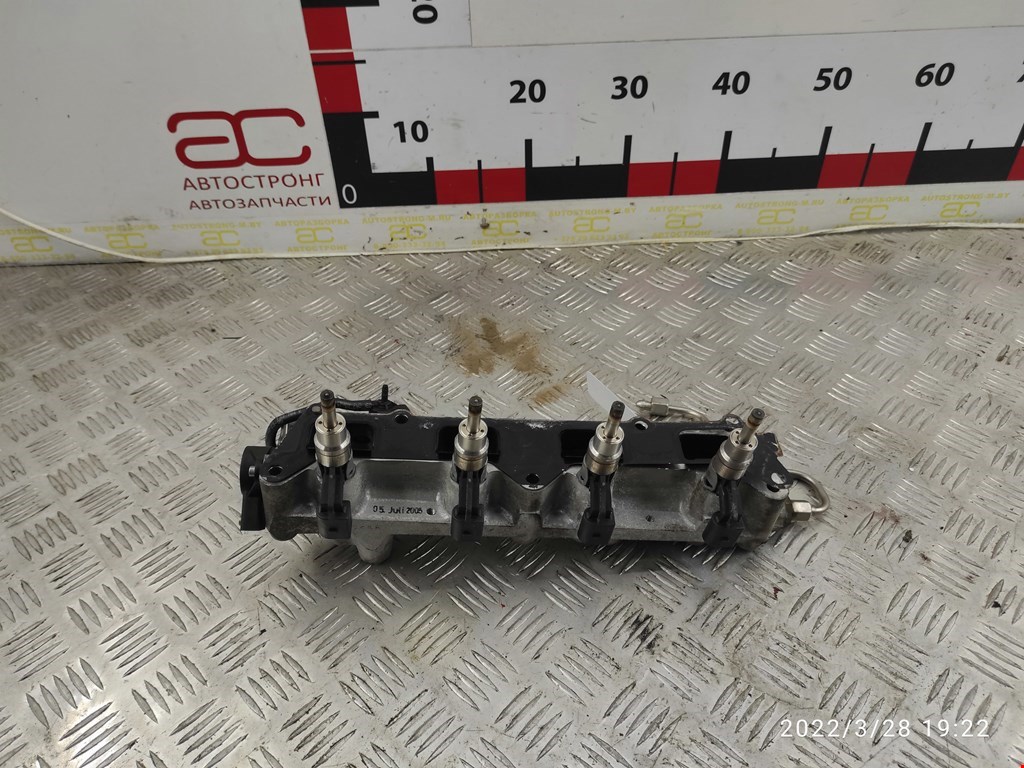 Форсунка дизельная электрическая VOLKSWAGEN Passat B6 2005-2011