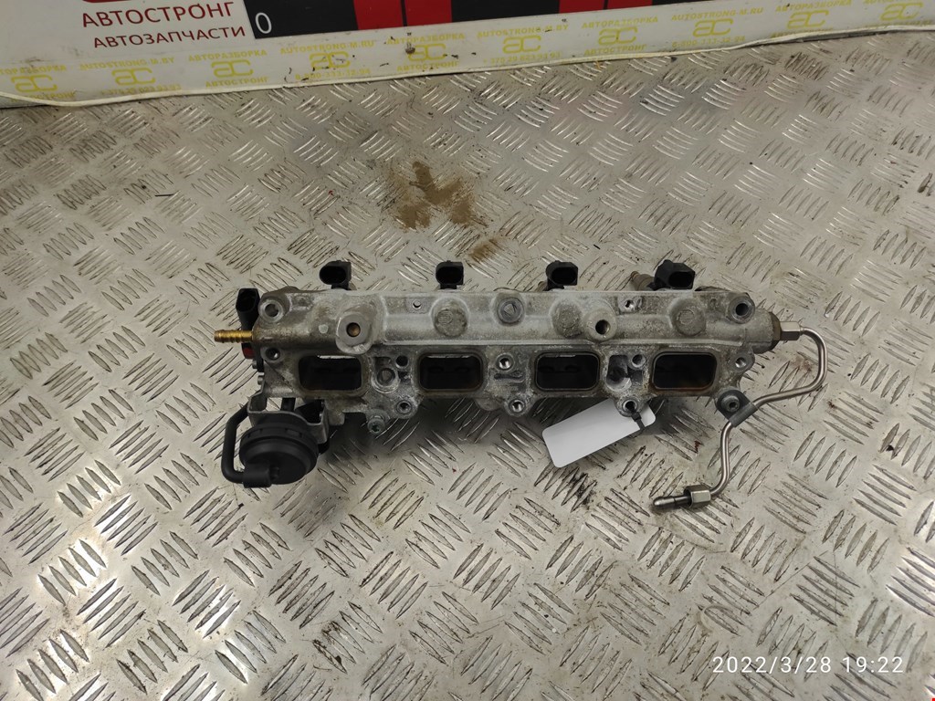 Форсунка дизельная электрическая VOLKSWAGEN Passat B6 2005-2011