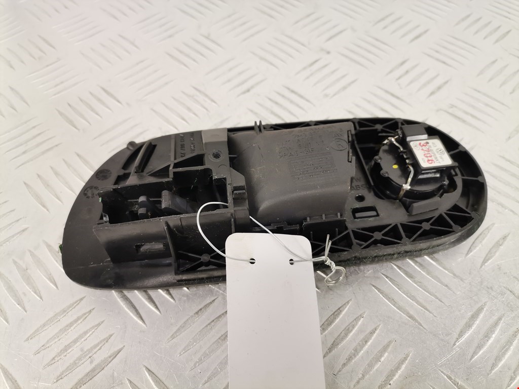 Ручка дверная задняя внутренняя правая VOLKSWAGEN Sharan 1995-2010