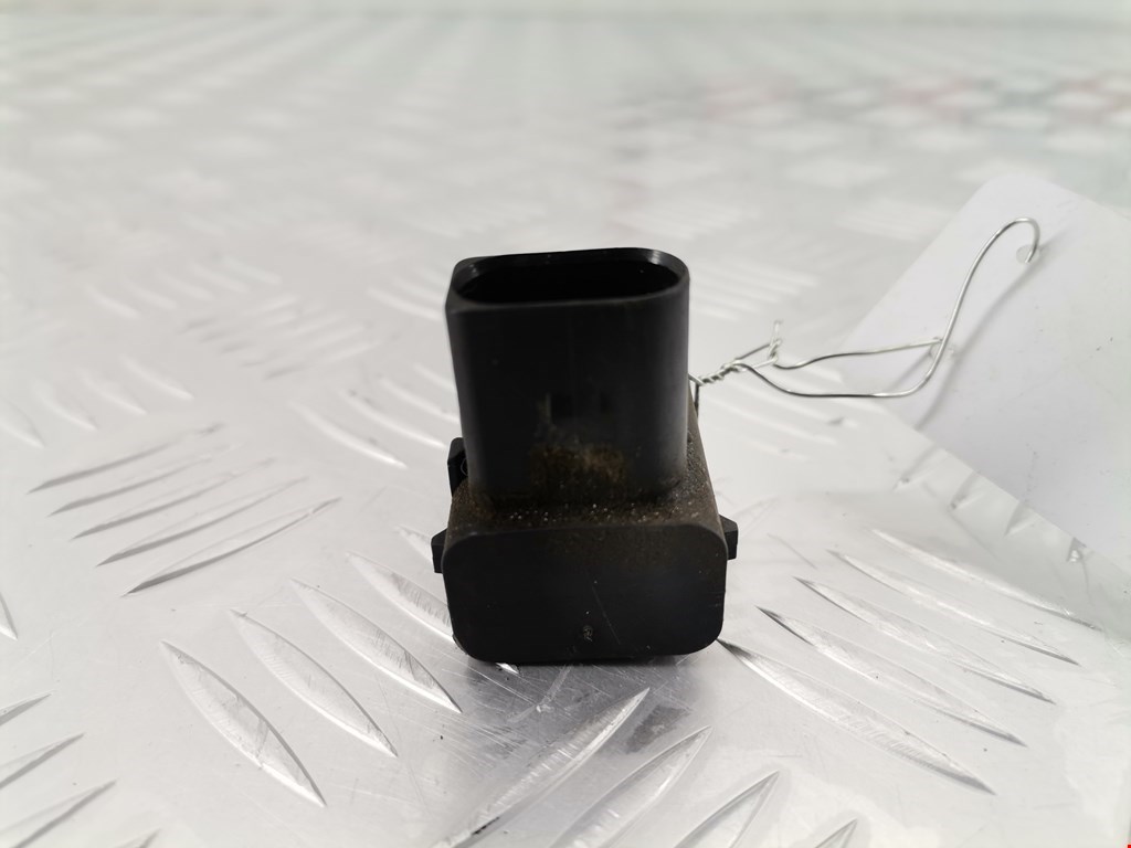 Датчик парковки VOLKSWAGEN Golf V 2003-2009