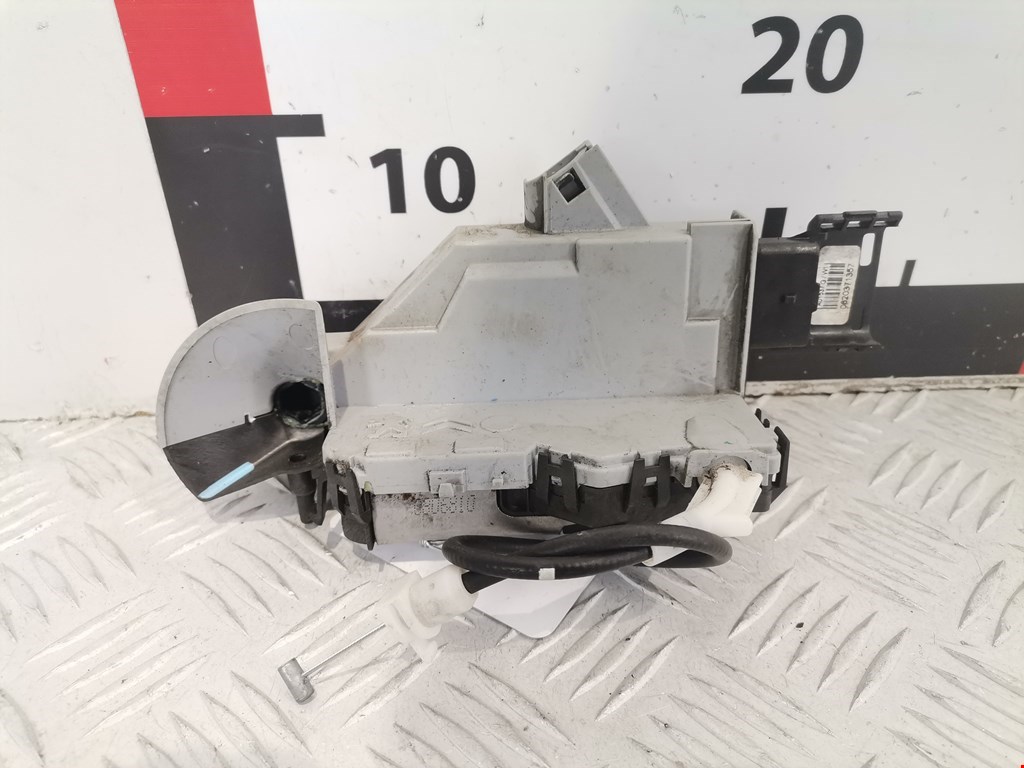 Замок двери передней правой CITROEN C3 2009-2016