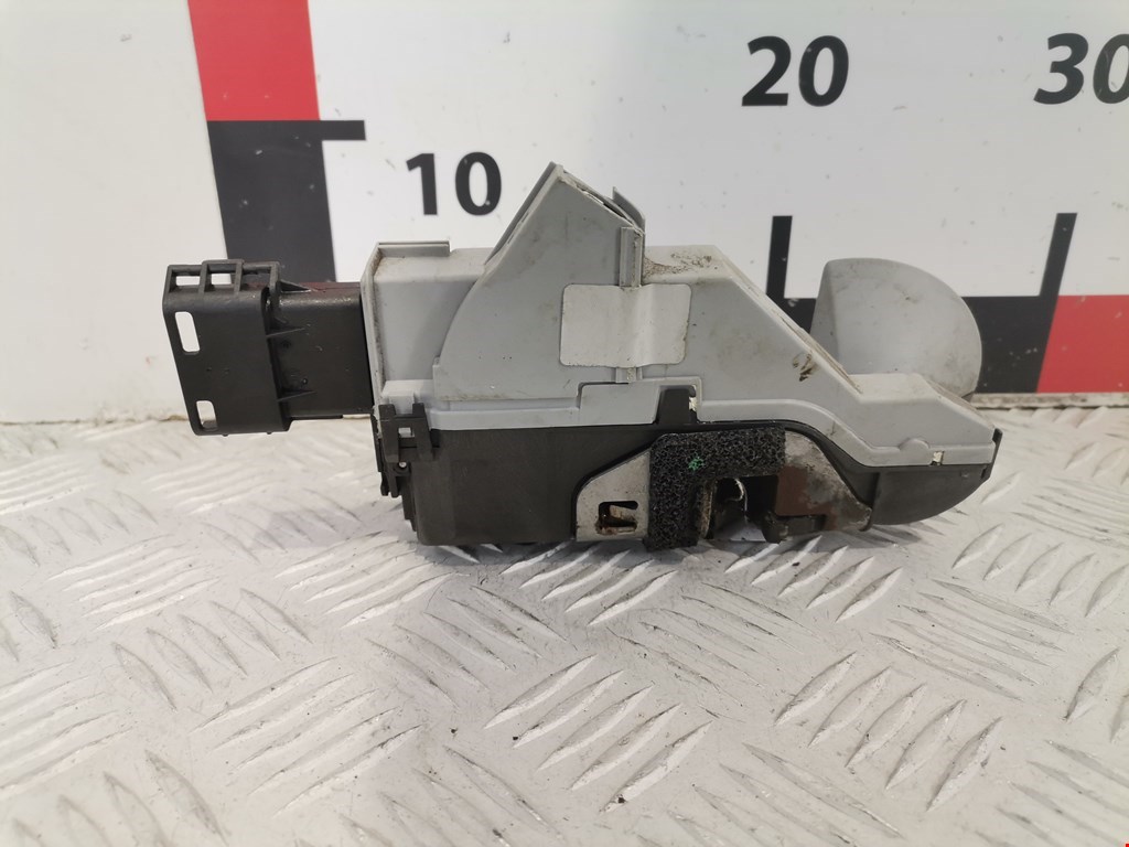 Замок двери передней правой CITROEN C3 2009-2016