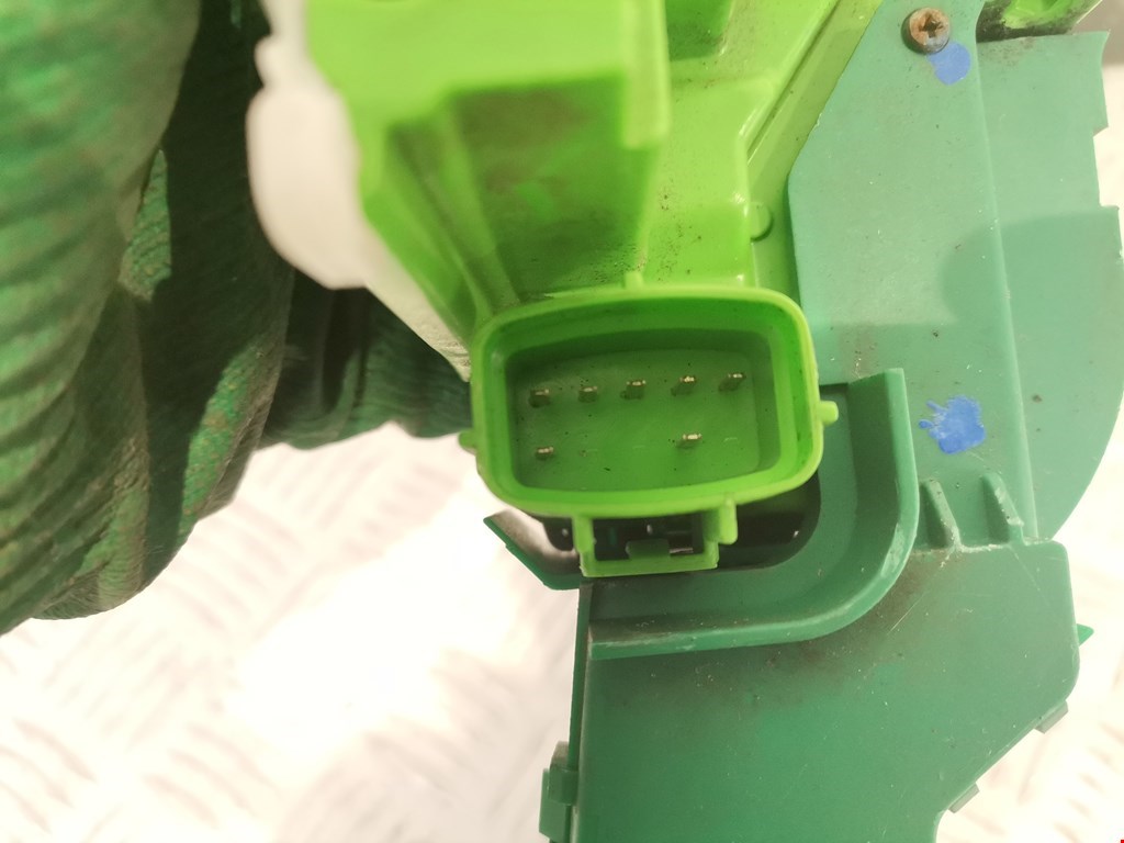 Замок двери передней правой ALFA ROMEO MiTo 2008-2018