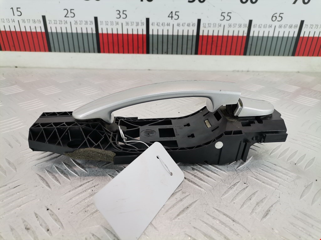 Ручка двери задней наружная правая SEAT Ibiza 2008-2017