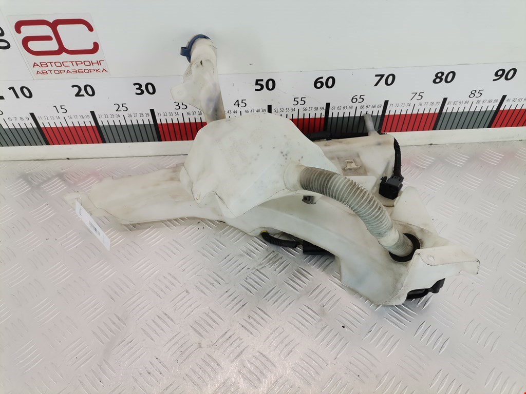 Бачок омывателя VOLVO V50 I 2004-2012