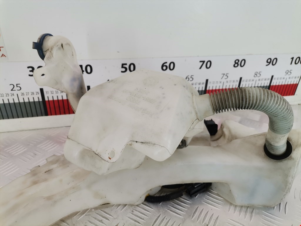 Бачок омывателя VOLVO V50 I 2004-2012