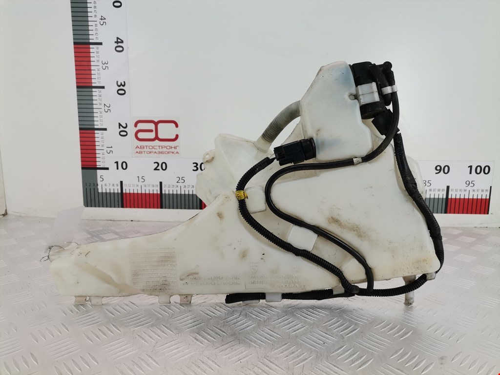 Бачок омывателя VOLVO V50 I 2004-2012