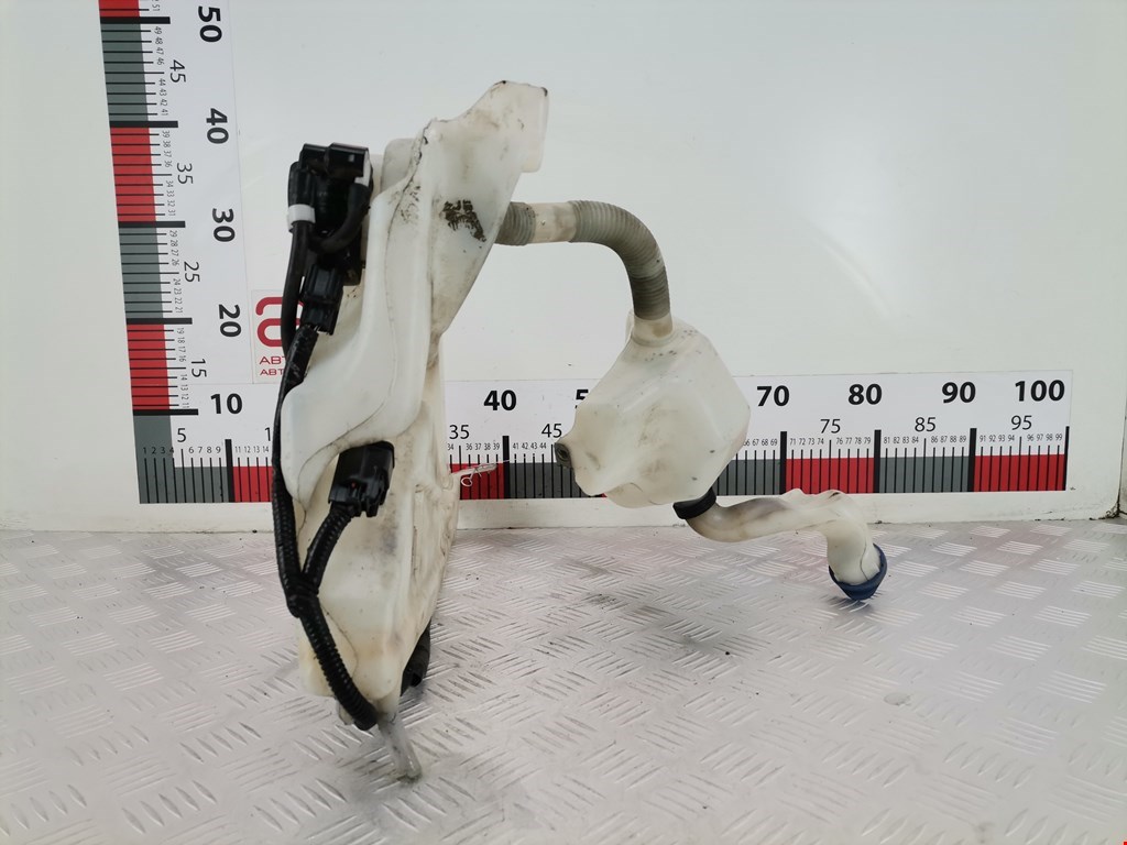 Бачок омывателя VOLVO V50 I 2004-2012