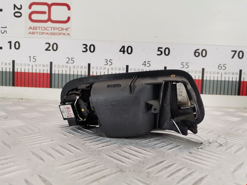 Ручка дверная задняя внутренняя левая VOLKSWAGEN Sharan 1995-2010