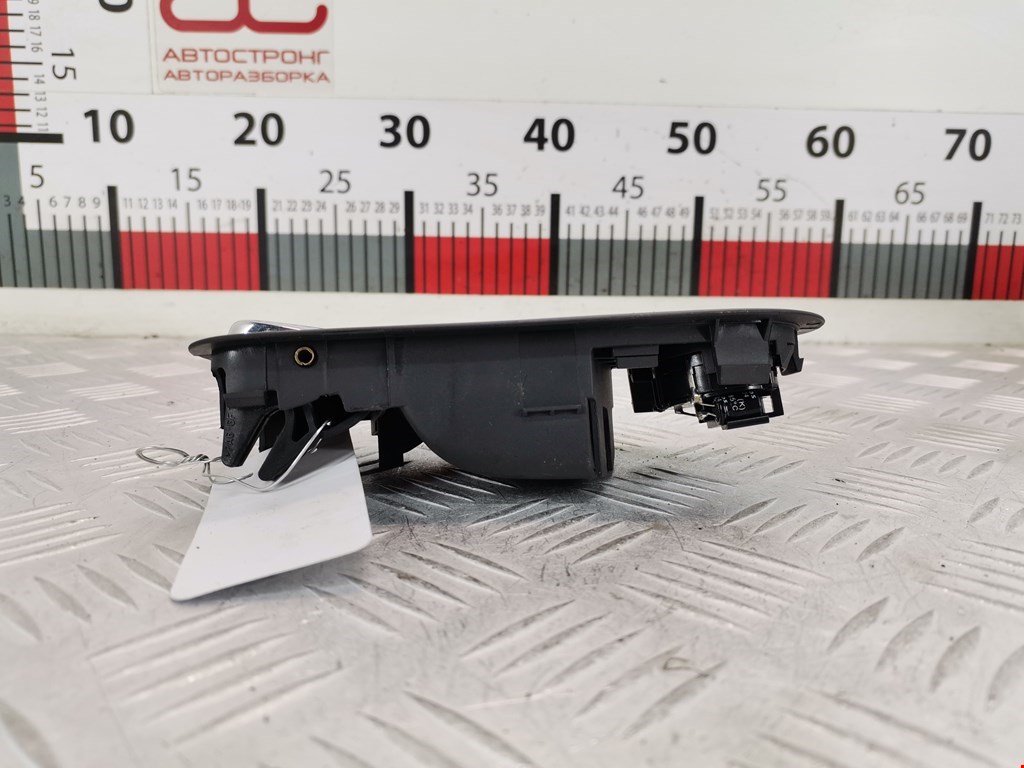 Ручка дверная задняя внутренняя левая VOLKSWAGEN Sharan 1995-2010