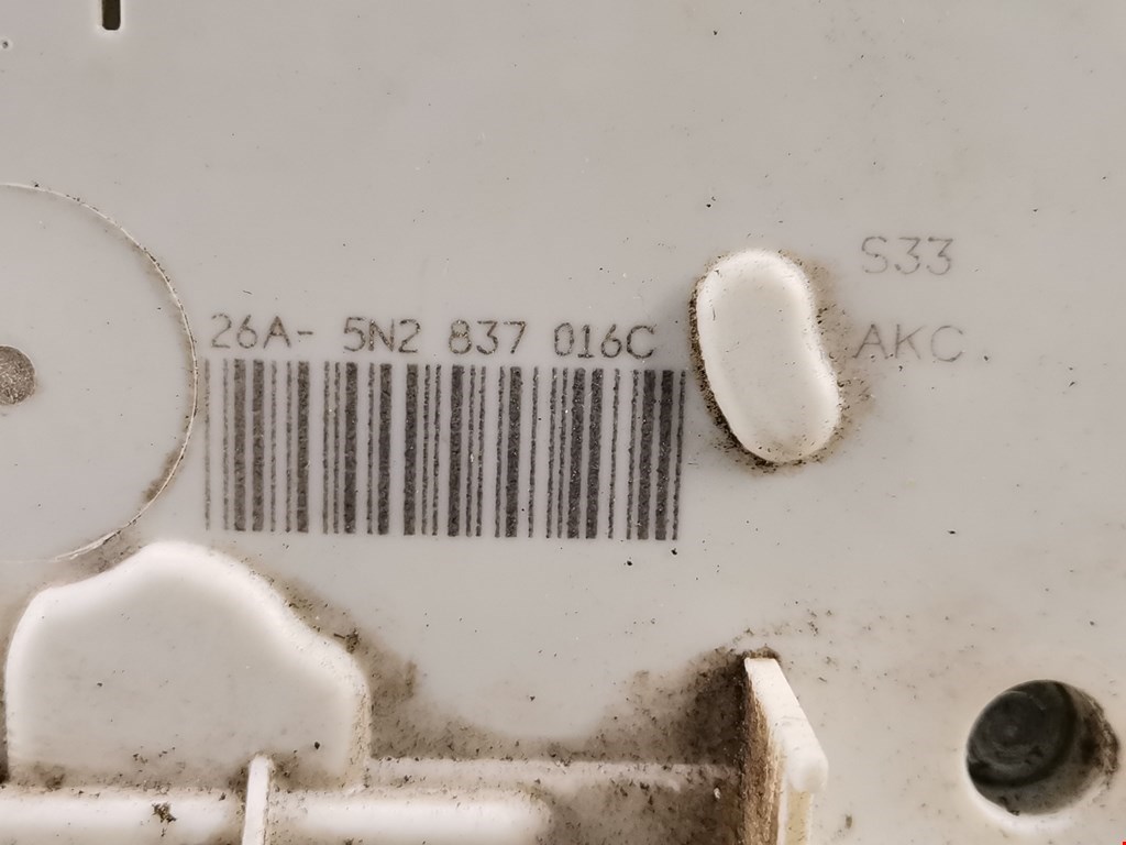 Замок двери задней правой SEAT Ibiza 2008-2017