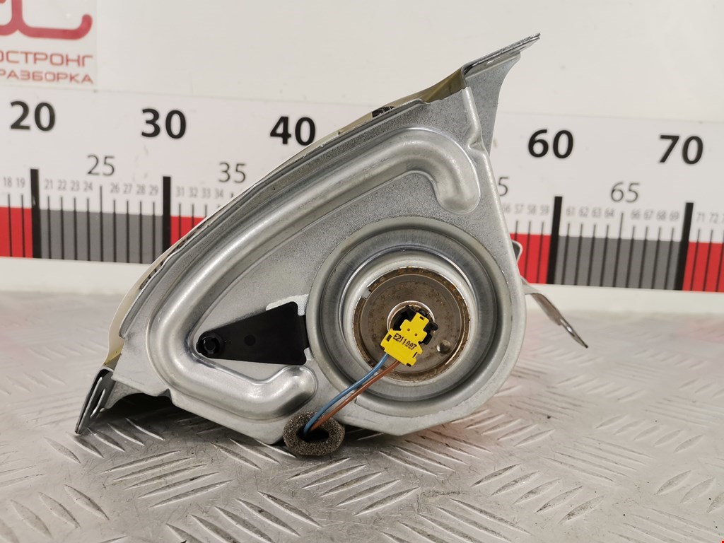 Подушка безопасности пассажирская (в торпедо) VOLVO V50 I 2004-2012