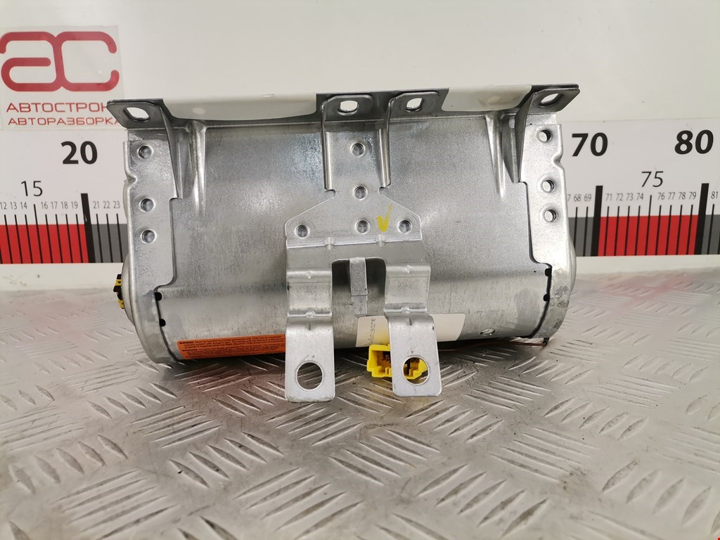 Подушка безопасности пассажирская (в торпедо) VOLVO V50 I 2004-2012