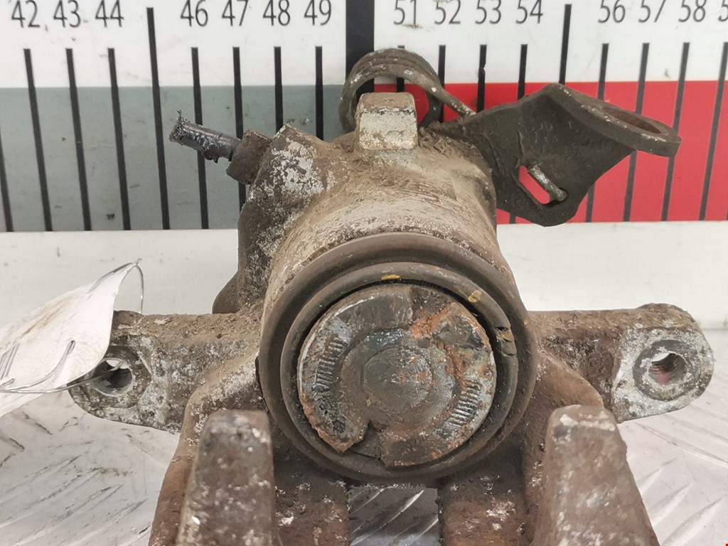 Суппорт задний правый PEUGEOT 308 2007-2015