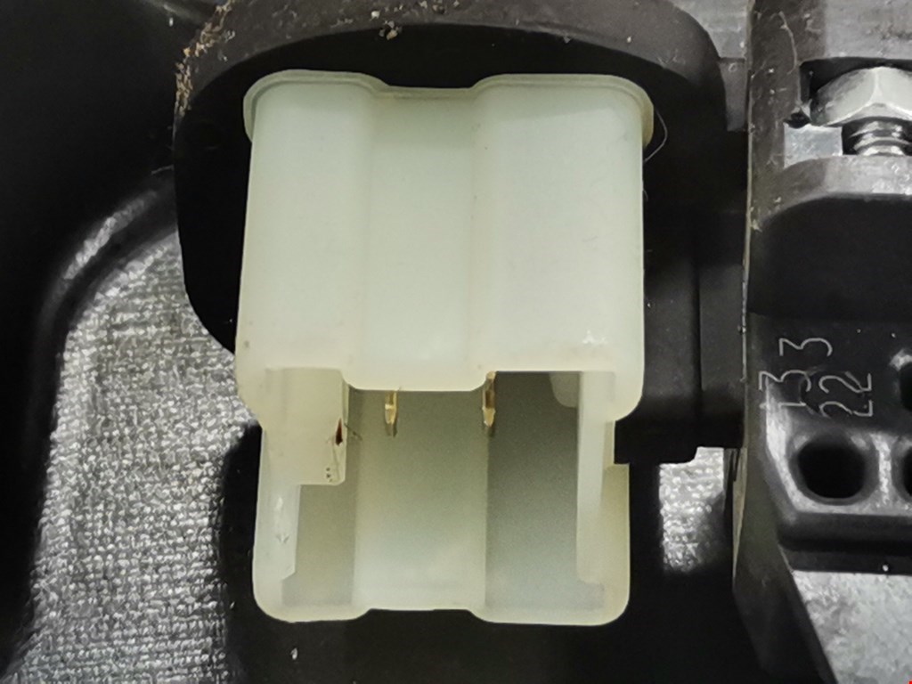 Стеклоподъемник передний правый NISSAN X-Trail T31 2007-2015