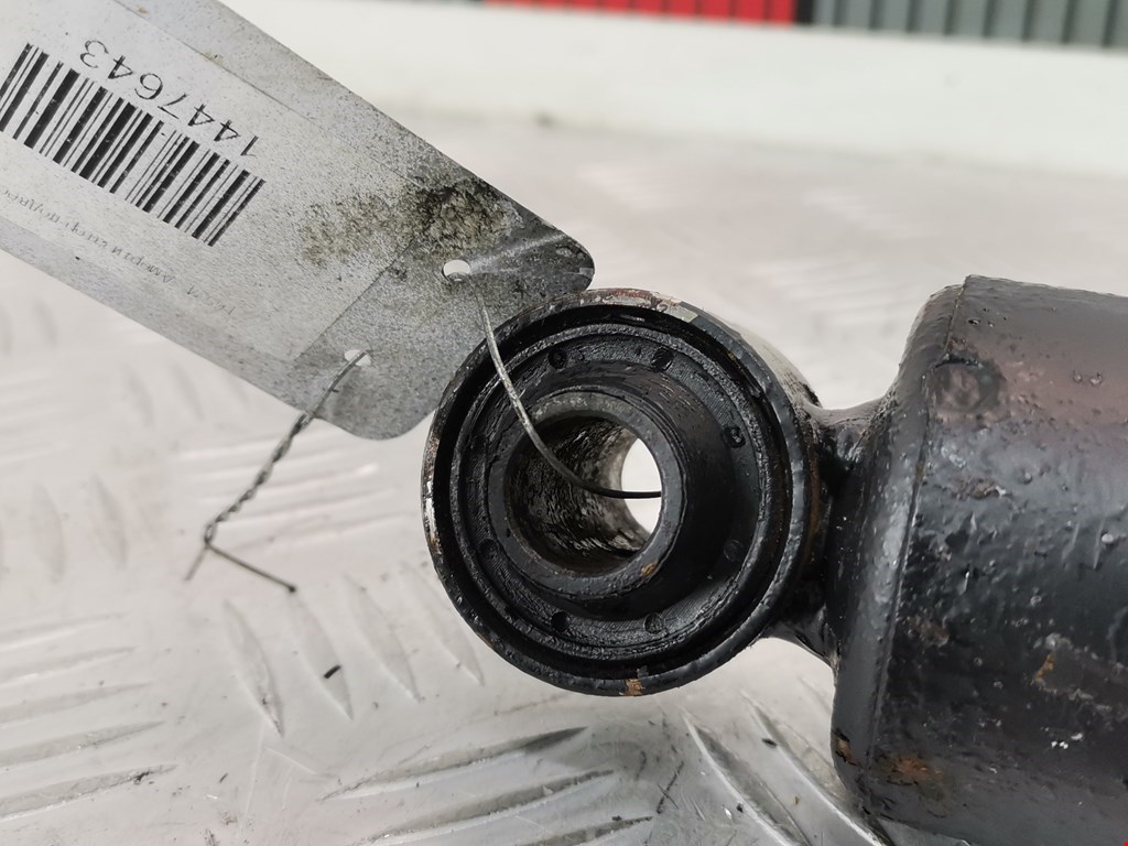 Амортизатор задний левый KIA Sorento 2002-2009