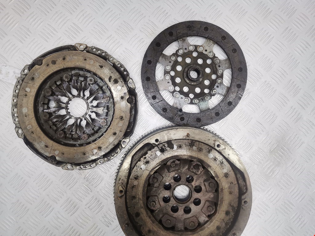 Маховик (демпфер сцепления) RENAULT Koleos HY 2008-2016