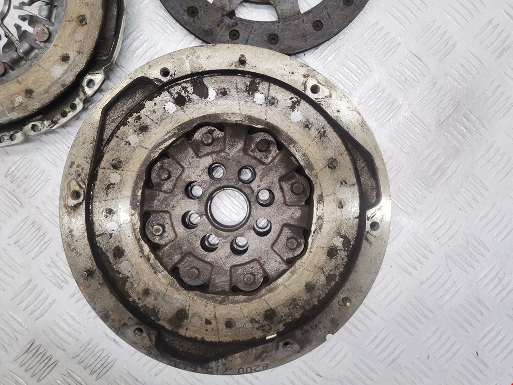 Маховик (демпфер сцепления) RENAULT Koleos HY 2008-2016