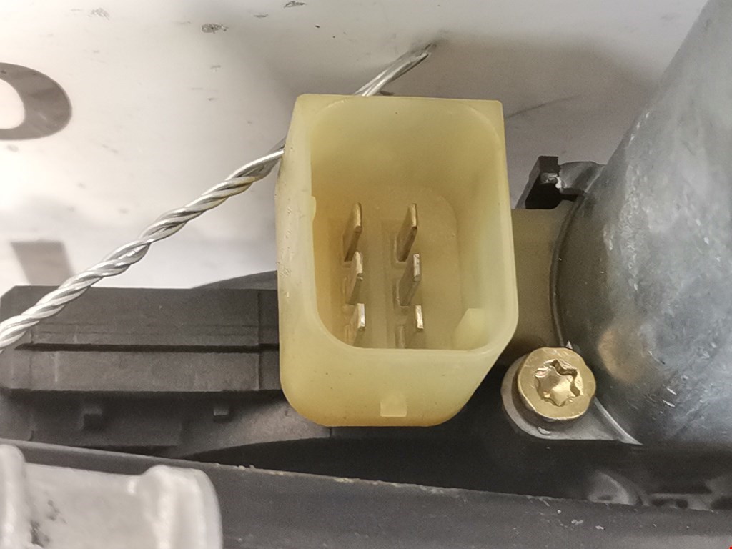 Стеклоподъемник задний правый MERCEDES-BENZ C-Class C-klasse W203 2000-2007