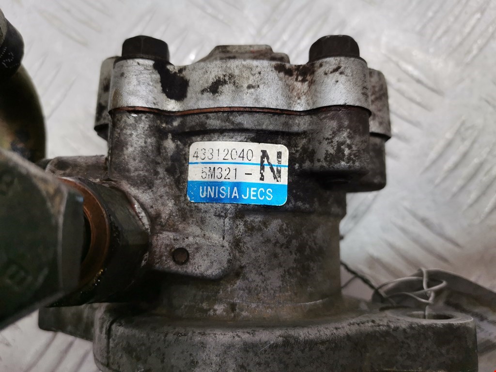 Насос гидроусилителя руля (ГУР) NISSAN Almera Tino 2000-2006