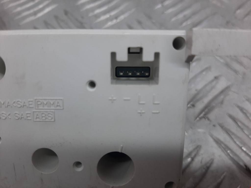 Часы INFINITI FX/ QX70 2002-2008