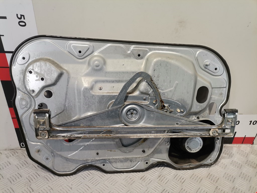 Стеклоподъемник передний правый FORD Focus II 2005-2011