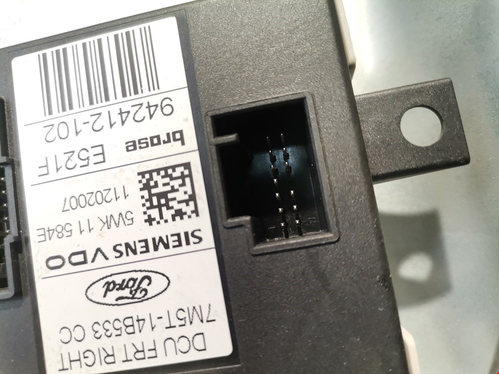 Стеклоподъемник передний правый FORD Focus II 2005-2011