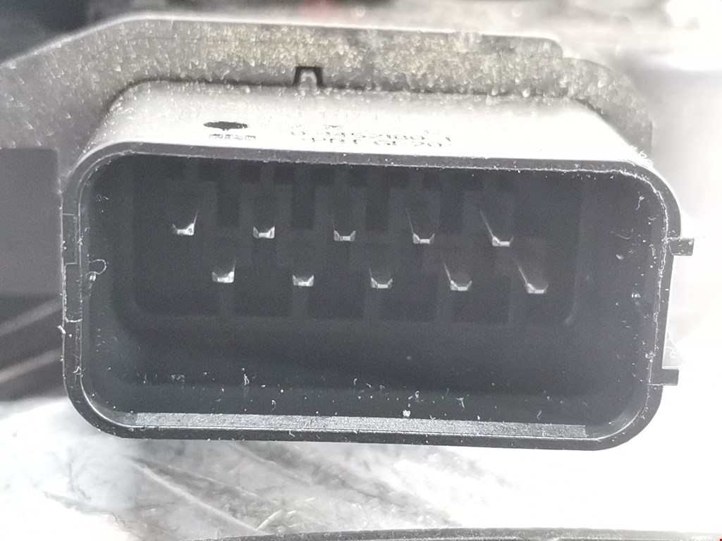 Замок двери задней левой VOLVO V50 I 2004-2012