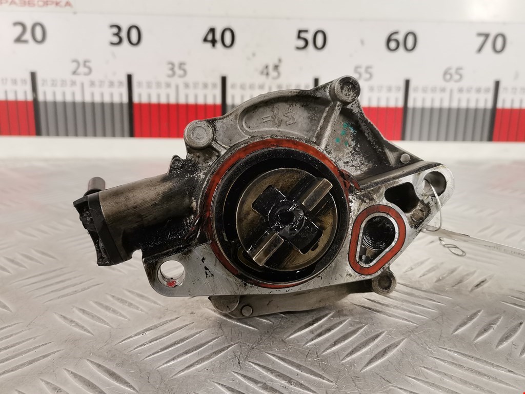 Насос вакуумный Ford Fiesta 5 (2002-2008)