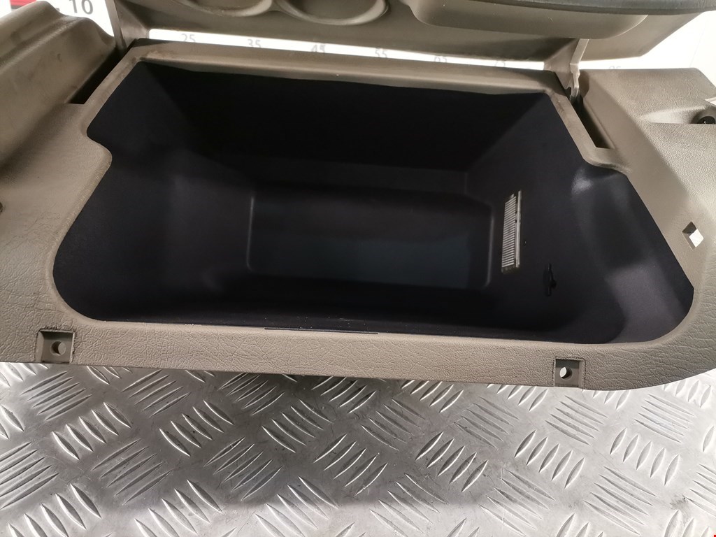 Бардачок SAAB 900 1993-1998