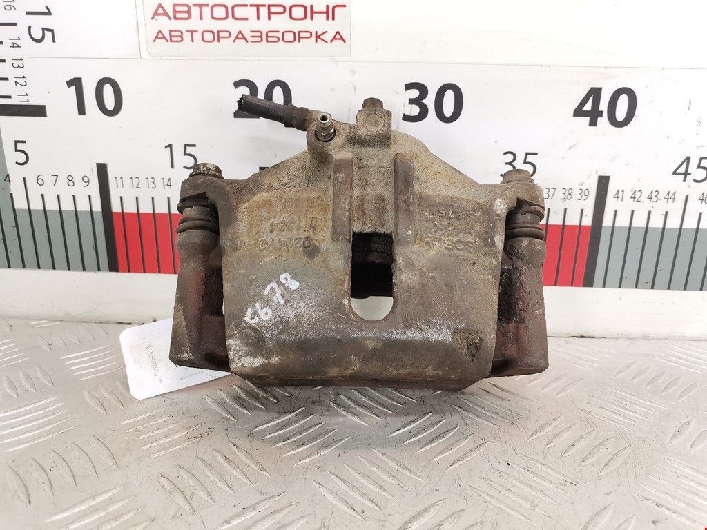 Суппорт передний правый SUZUKI Wagon R 1998-2003