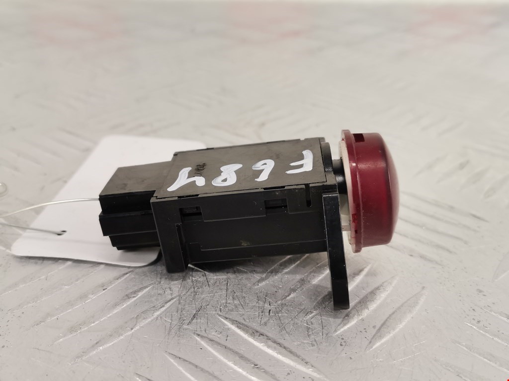 Кнопка аварийной сигнализации (аварийки) MITSUBISHI Colt Z3 2003-2012