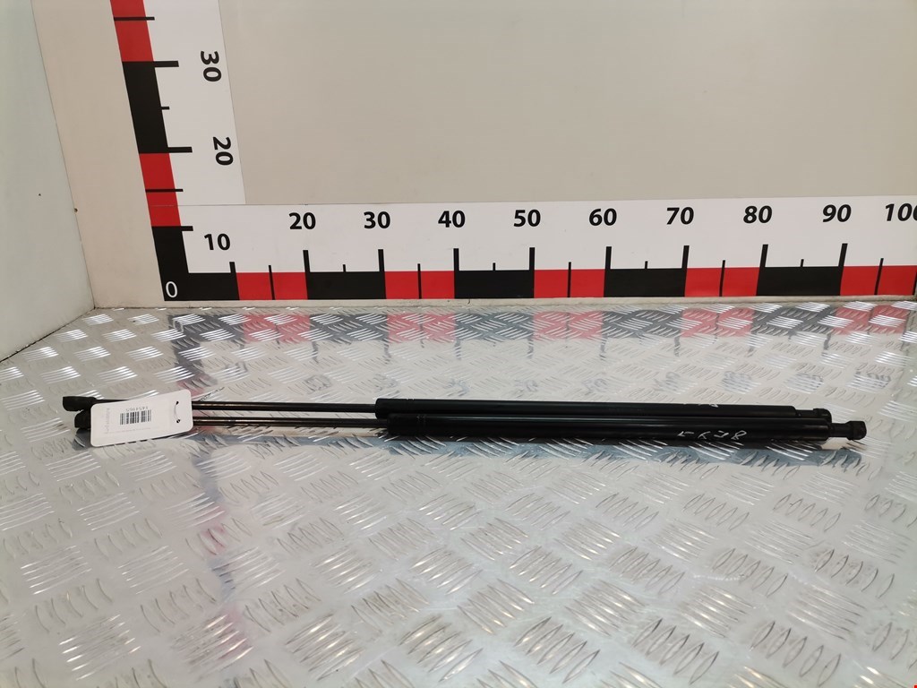 Амортизатор крышки (двери) багажника SUZUKI Wagon R 1998-2003