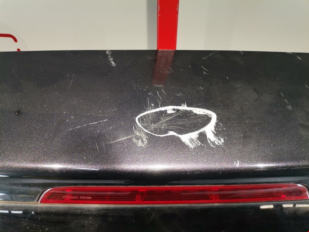 Дверь багажника MAZDA MPV LY 2006-2016