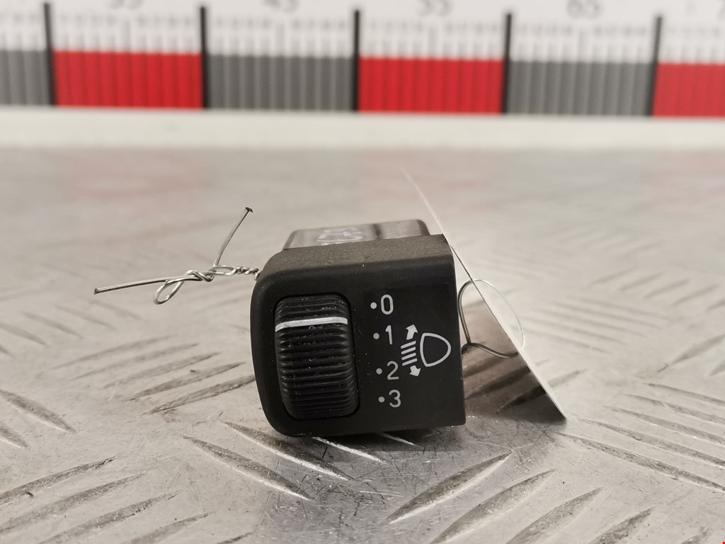 Кнопка корректора фар SAAB 900 1993-1998