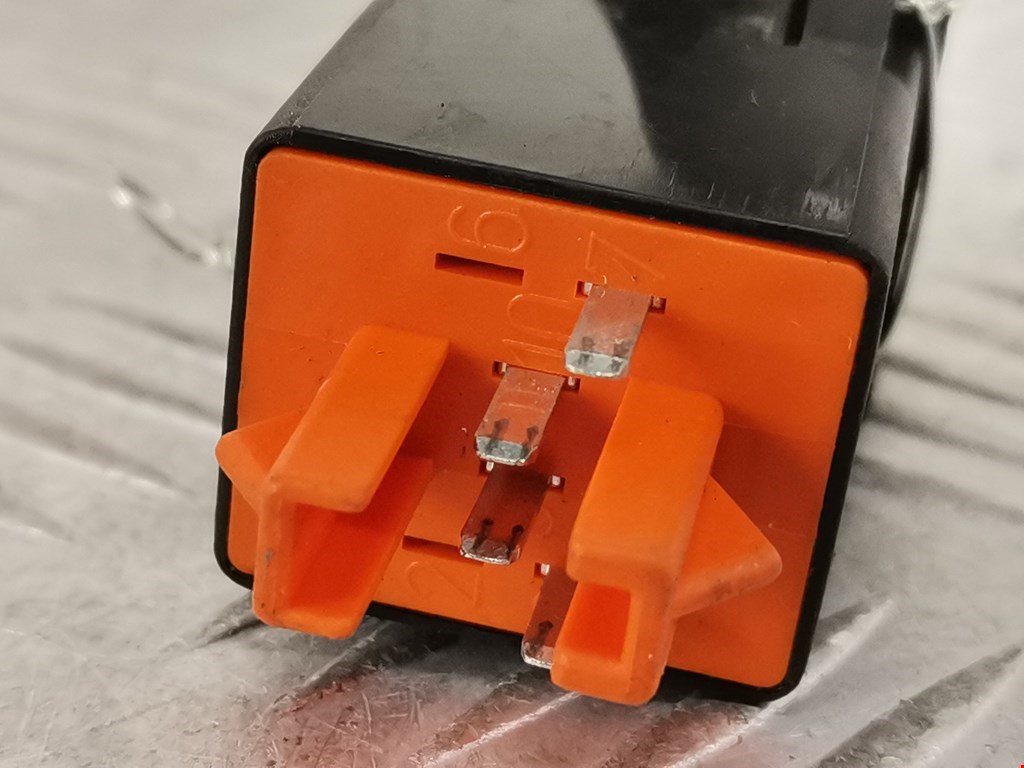 Кнопка корректора фар SAAB 900 1993-1998