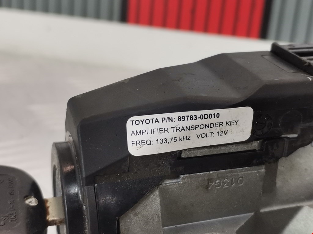 Замок зажигания TOYOTA Yaris 1999-2005