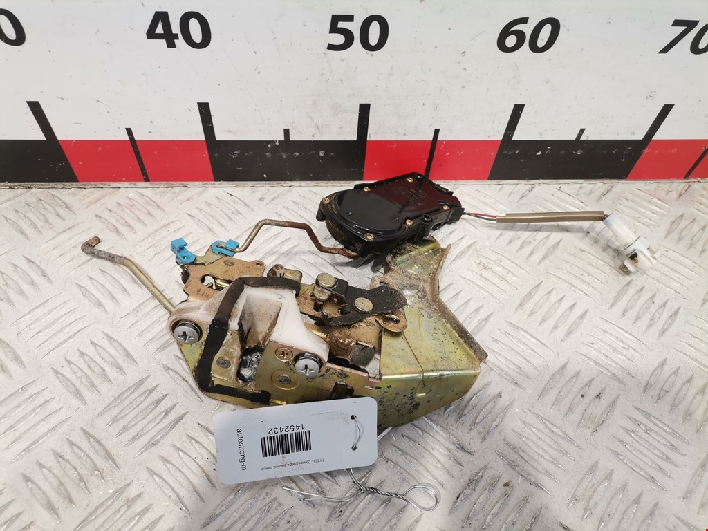 Замок двери задней левой SUZUKI Alto HA12 1998-2004