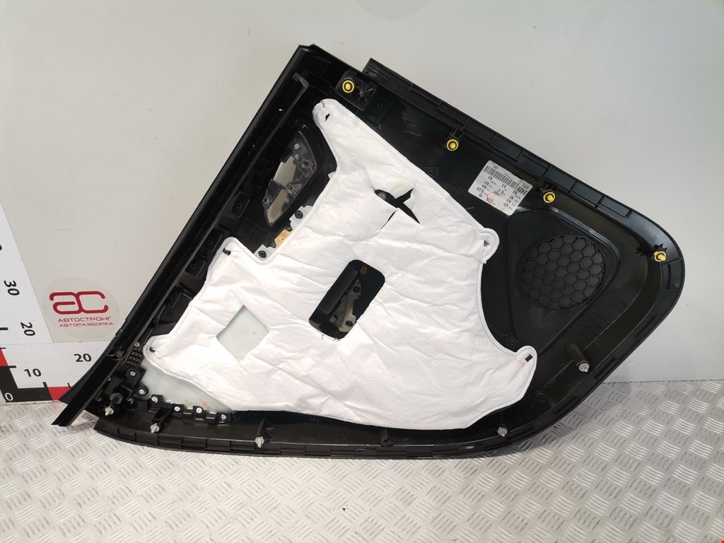 Обшивка двери задняя правая CHEVROLET Equinox 2017-н.в.