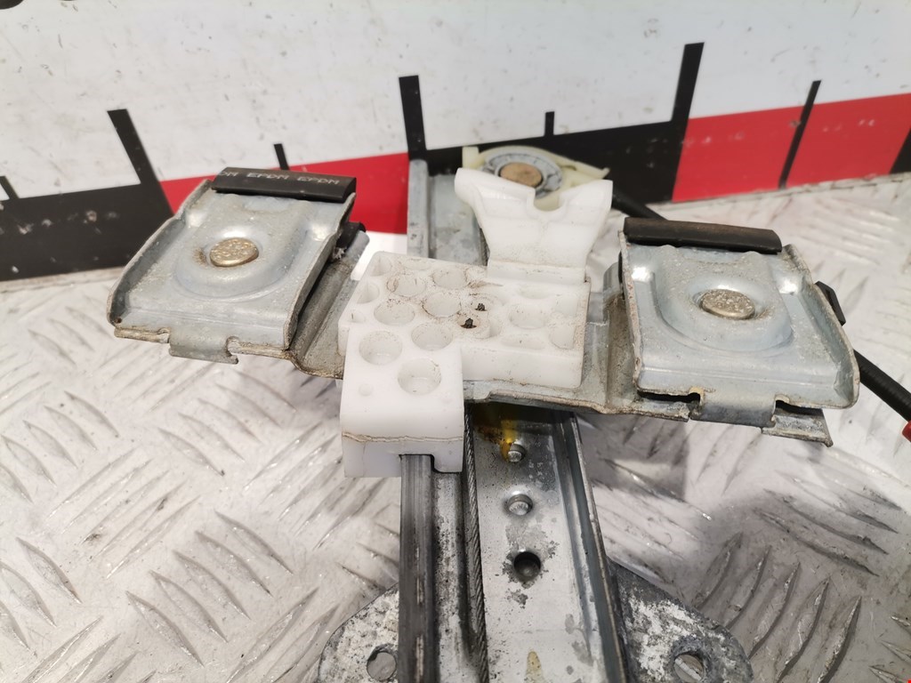 Стеклоподъемник передний правый FORD Fusion 2002-2012