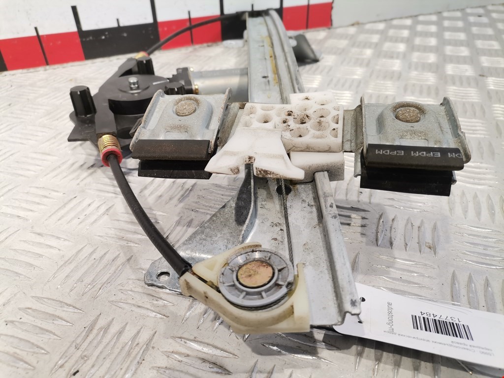 Стеклоподъемник передний правый FORD Fusion 2002-2012