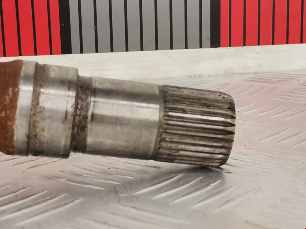 Полуось (привод, приводной вал) передняя правая HONDA CR-V II 2002-2007