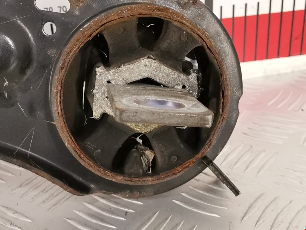 Ступица задняя левая VOLVO S60 II 2010-2018