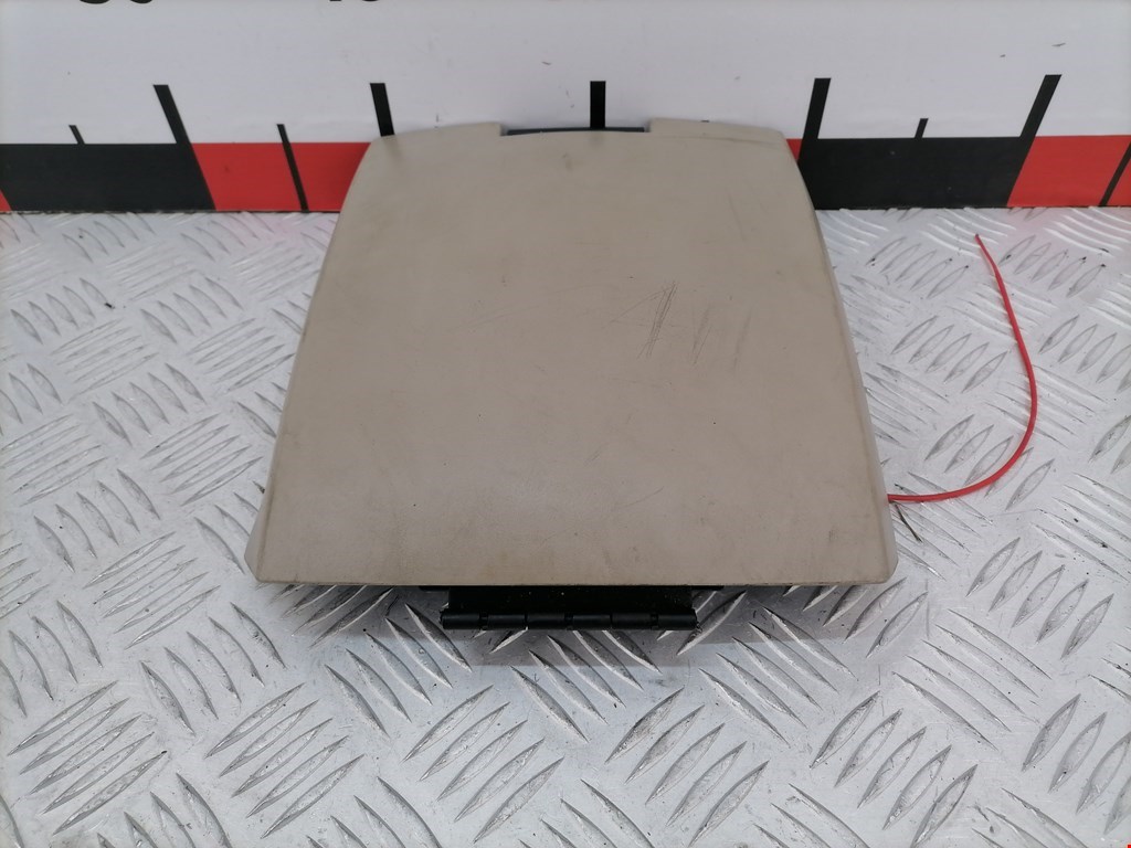 Подлокотник в салон CHRYSLER Pacifica 2003-2008