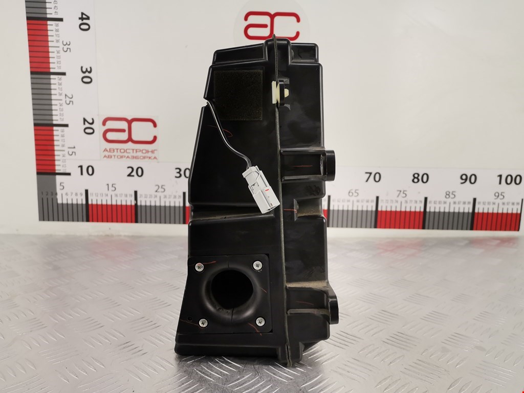 Сабвуфер HONDA Ridgeline 2005-2014